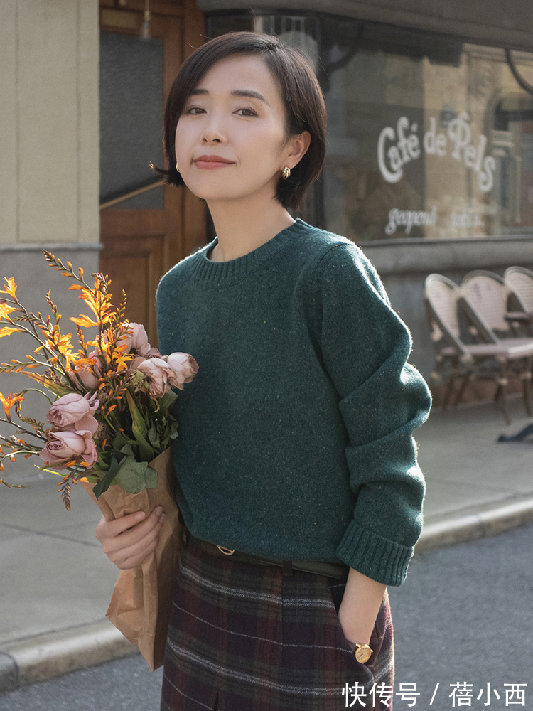 半身裙 冬季也要学会穿“半身裙”,这5个实用款,搭配毛衣优雅到骨子里