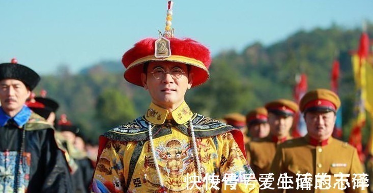 麒麟&别被电视剧“忽悠”了,古代的龙袍都是不洗的,原因令人咂舌!