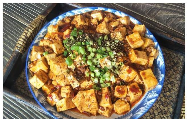 下饭|豆腐这样做真好吃,香辣下饭,爽口入味,赛过麻婆豆腐