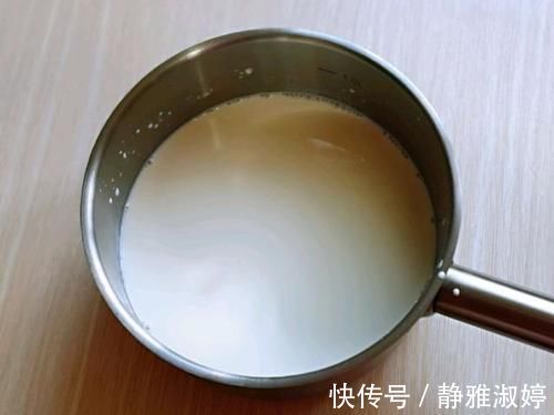 孩子最近迷上了此甜品,不用花钱买,自己在家也能做,好吃还不贵