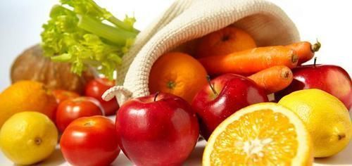 女人45以后,慢慢步入更年期,需做到“三多一少”,少进医院大门