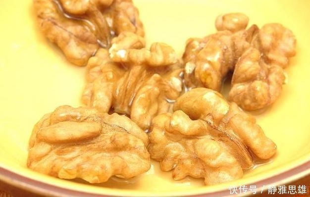 黄金期|养胃“黄金期”,常喝1水,多吃3果,胃或许会慢慢变好