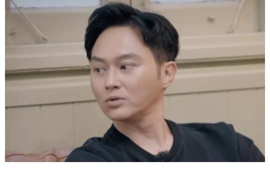 “大灣區(qū)哥哥”太敢想，陳小春四菜一湯定價499，張智霖揚言要賺100萬