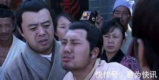 小面馆#贪官写对联自称清官,“爱民如子,执法如山”,秀才添字戳破谎言