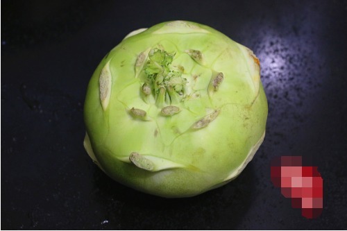 三天两头吵着要吃这菜,一块钱一斤,比肉下饭,都抢着吃