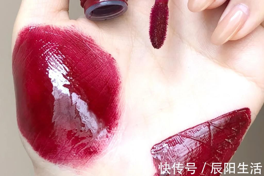 chanel 高冷口红色号合集！涂前打工人涂后不理人！