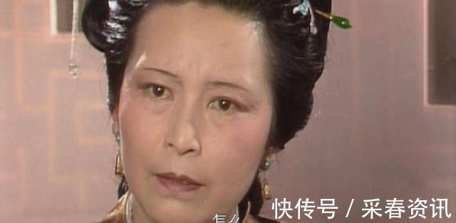 王夫人！红楼梦中暗示妙玉，可能是皇家的人，从这几处细节看出是他的女儿