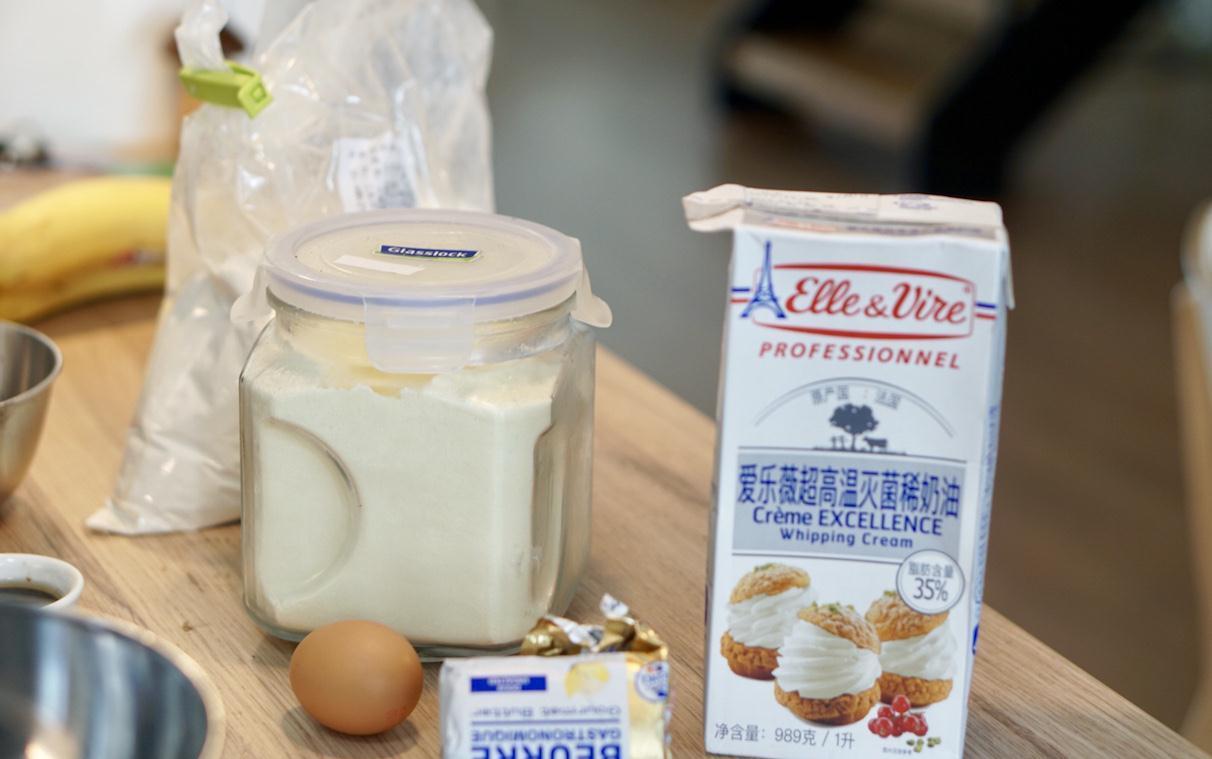 面团|咸香好吃的日式盐面包,自己在家也能做,底部酥脆