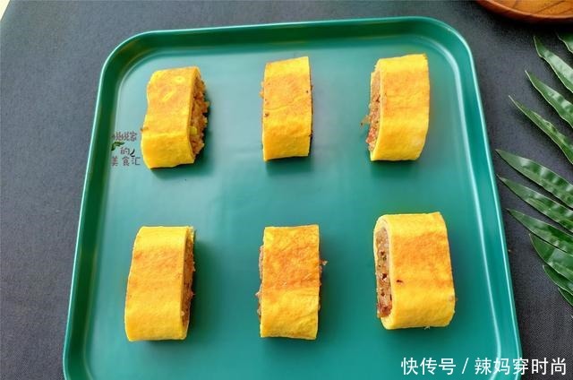 1碗糯米,4个鸡蛋,教您做冷天营养早餐,简单一卷,比烧麦好吃