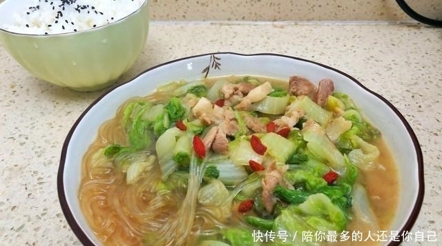 孩子|霍启刚晒孩子吃饭照片火了!网友赞叹:这才是真正的豪门“富养”!