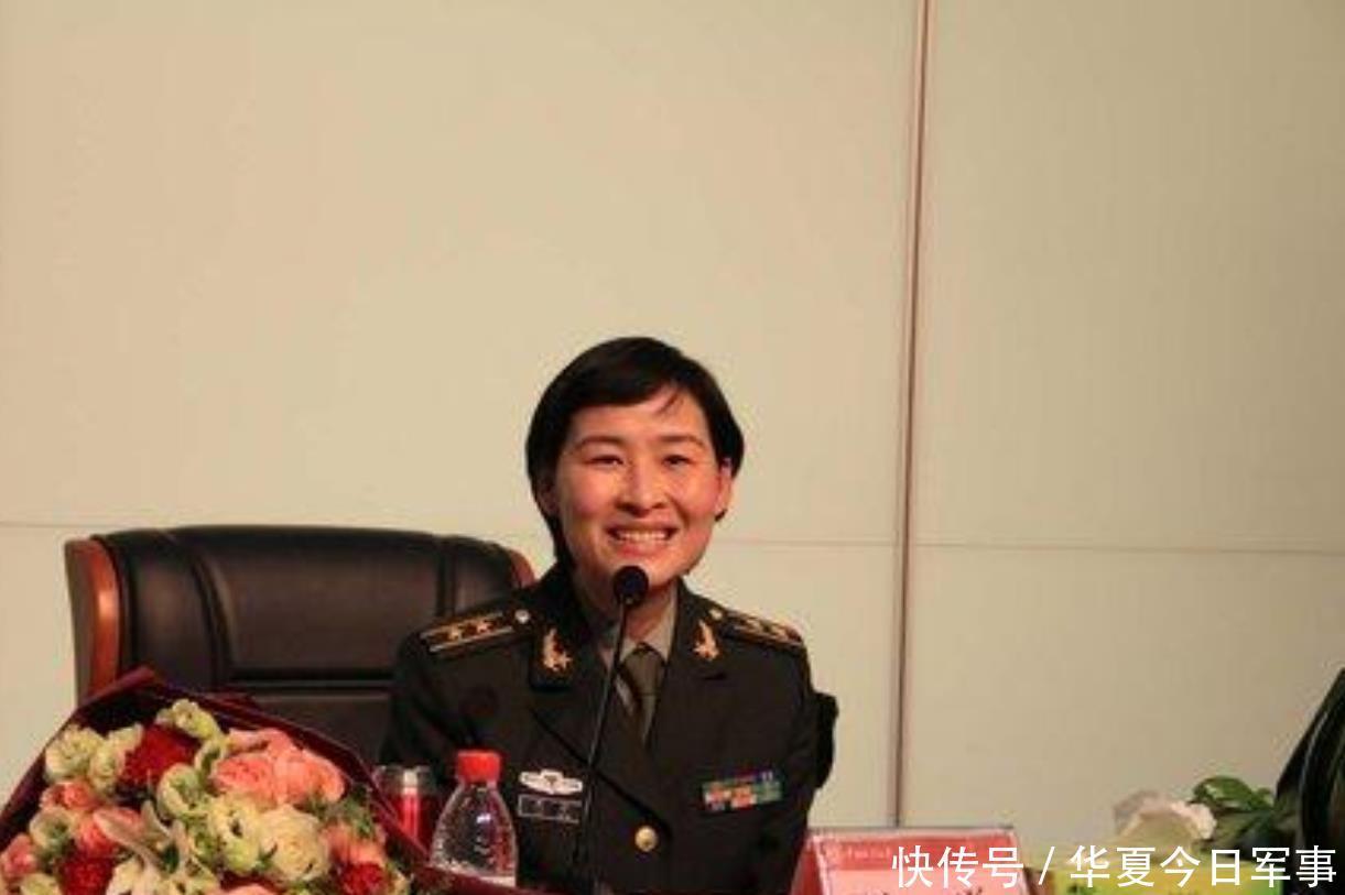 训练|中国第一位女航天员刘洋，为什么返回后再没露面？她去哪里了