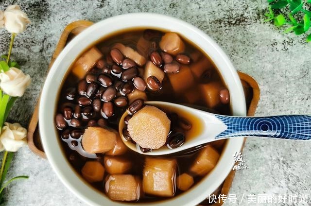 夏天不能光喝绿豆汤,流汗多要喝它,补充钾元素,健康又好喝