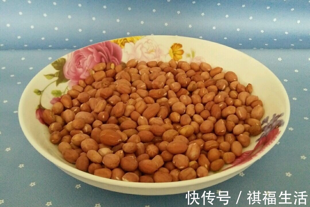 蔓越莓|自制手工蔓越莓花生牛轧糖,孩子们都喜欢吃,无添加更健康