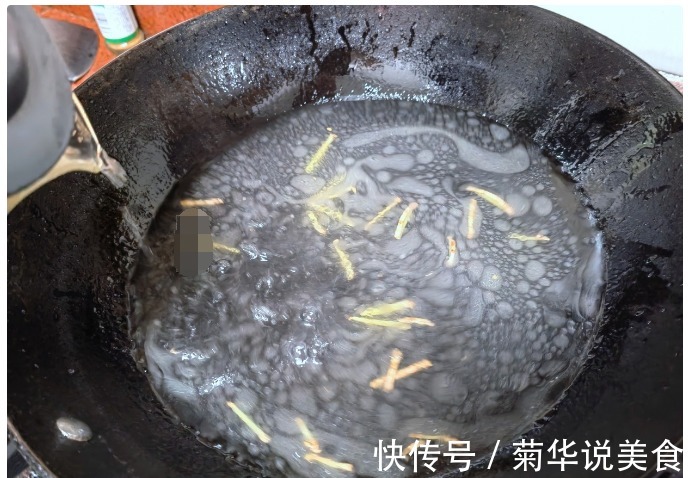 “秋天一碗汤，不用医生帮”，这汤清淡爽口去秋燥，秋天常喝它