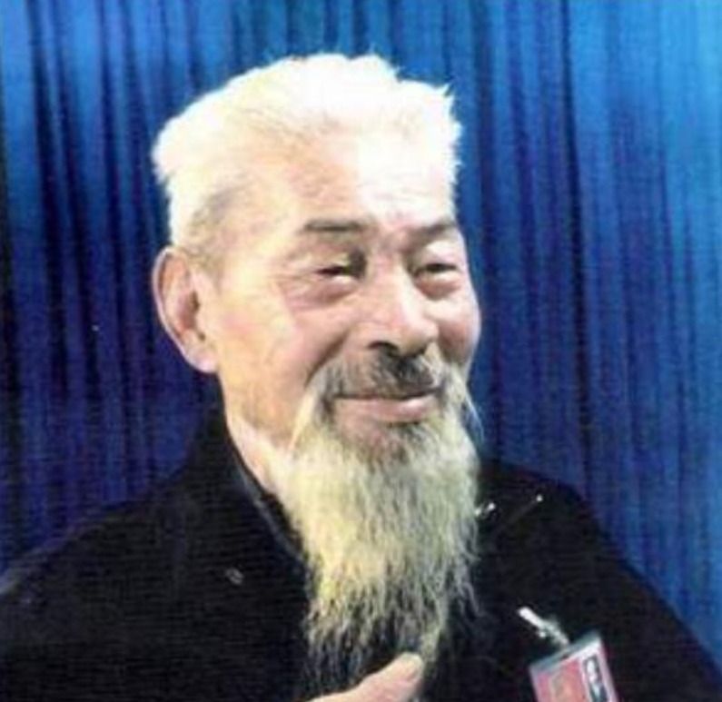 猛兽#何广位打死过两百多只猛兽，他总结出三招，让一般的野兽无处逃走