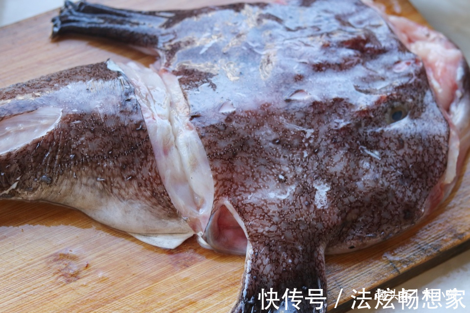全家|此鱼长相难看,味道赛河豚,和豆腐一起炖,全家人抢着吃