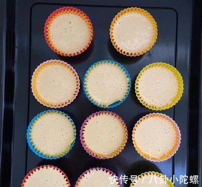 倒回蛋白|黄豆粉纸杯蛋糕最经典的做法,简单易学好上手