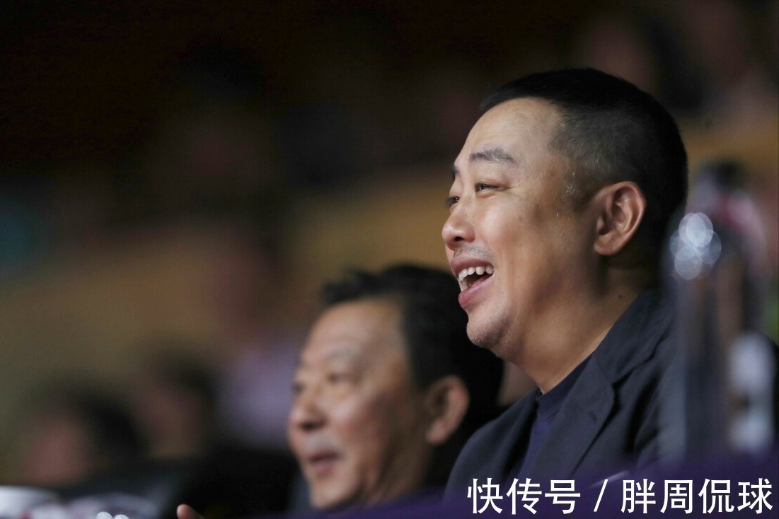 国乒|国足溃败不能怪李铁,中国足球为何不行?刘国梁说实话送2个锦囊