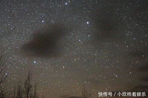 银河系 皮影戏 - 夏令时双筒望远镜的黑暗星云