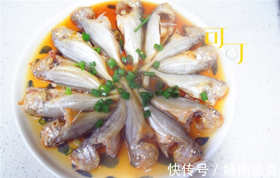 鲜嫩|这些大头梅鱼40一斤，半斤20元，刚好蒸一盘，鱼肉鲜嫩如豆腐