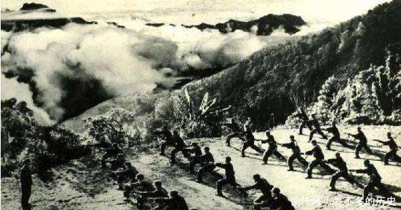 老兵|一个老兵拦住师长要烟，而这位师长竟然恭敬地给烟，他从未忘记过！