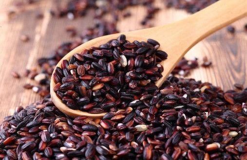  幽门螺杆菌的“杀手”找到了, 喝水时撒一把, 大小胃病都赶跑