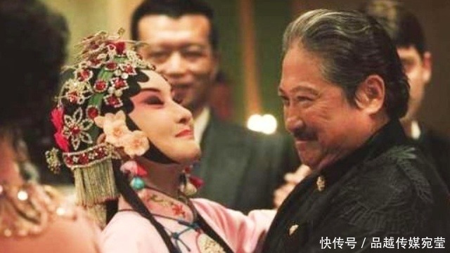 费劲|年少时看上贫困男子，费劲半生心血扶持他，得到了一切却没爱情！