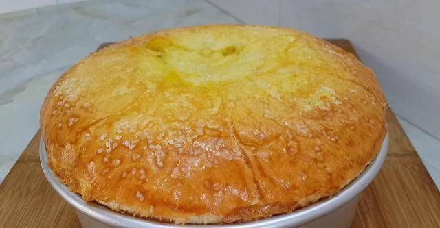 保鲜膜|面包很好吃,有4个鸡蛋,又软又甜,不用烤箱你就能成功