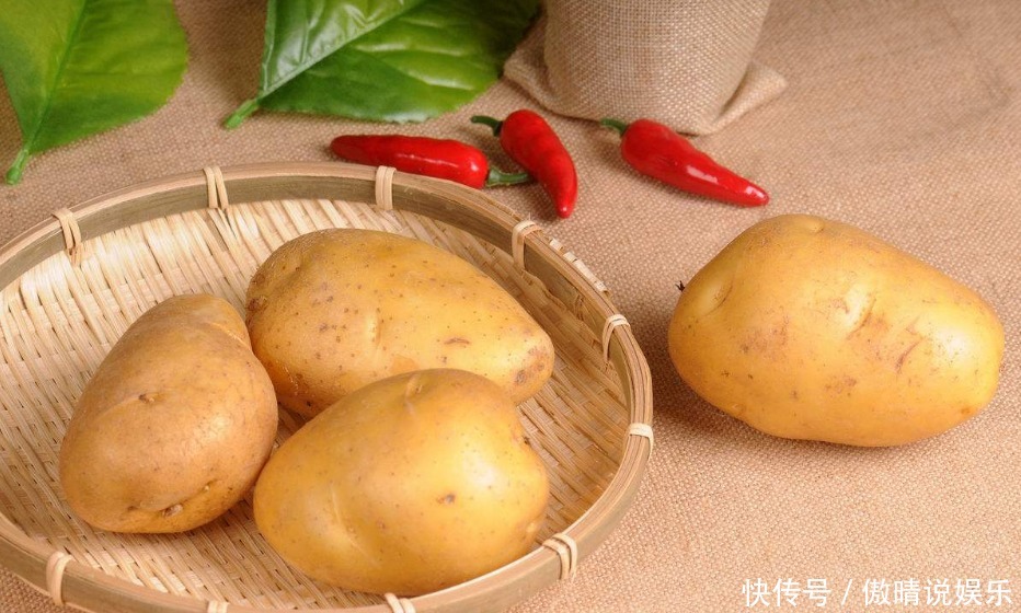 土豆配上它,皱纹没了,气血足了!女人不想手脚冰凉,可以试试!