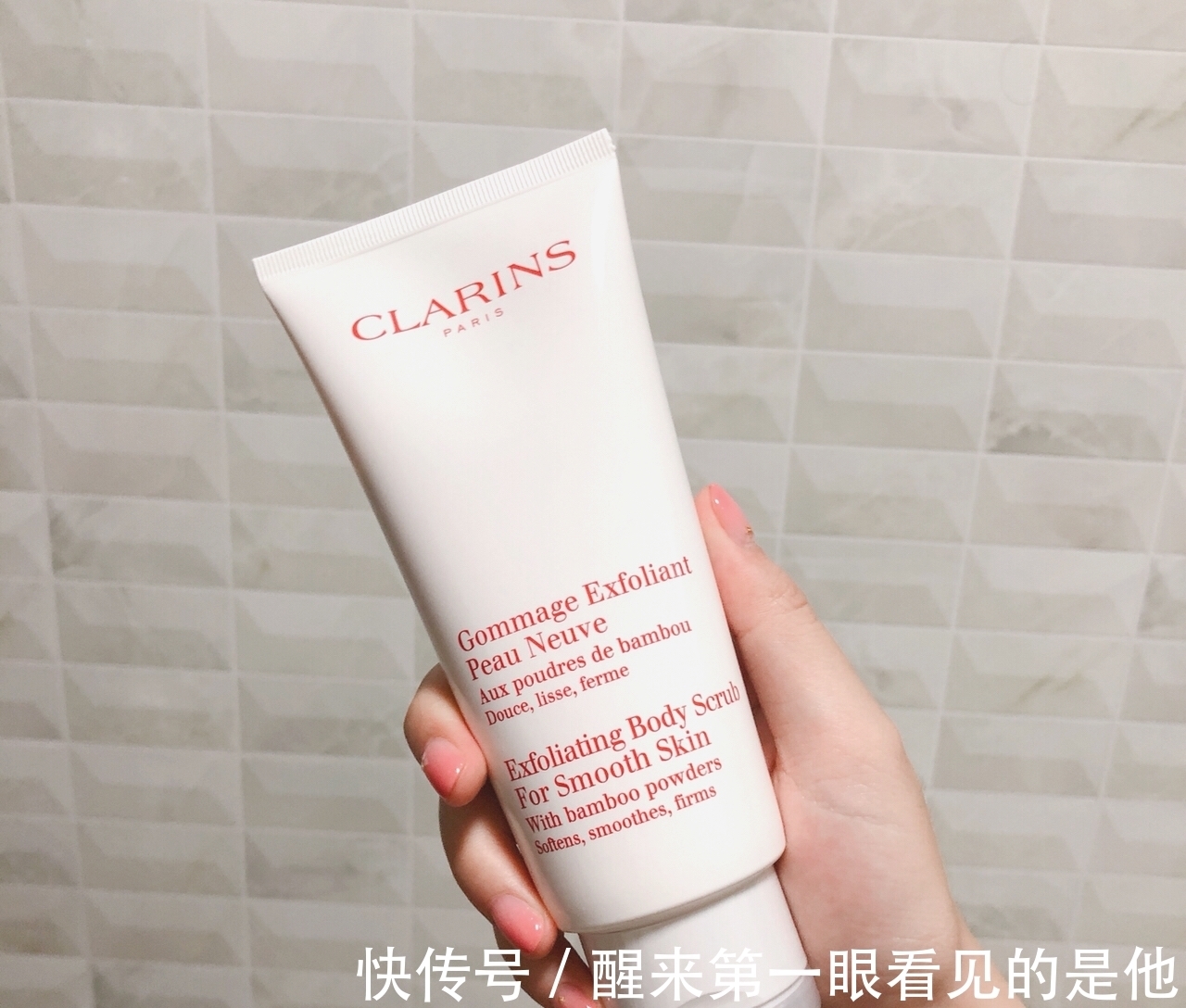 怀孕|羡慕别的孕妈不长妊娠纹?怀孕三阶段做好这些事,产后远离花肚皮