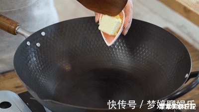 麦片虾|这菜一上桌就抢光！看似不搭，煮一块竟如此惊艳！