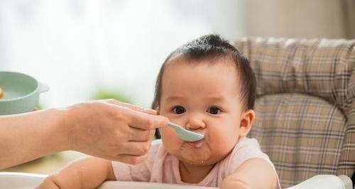 宝妈|1到2岁宝宝辅食添加要多样,别再每天米粥加鸡蛋了,真没啥营养