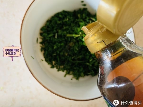 玉米面最好吃的做法，简单方便，只需3个窍门，皮薄酥脆，真香