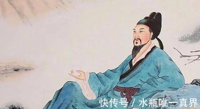 才学!郭沫若狂傲称才学藐苏轼,写下一首《水调歌头》,一读却立见高下