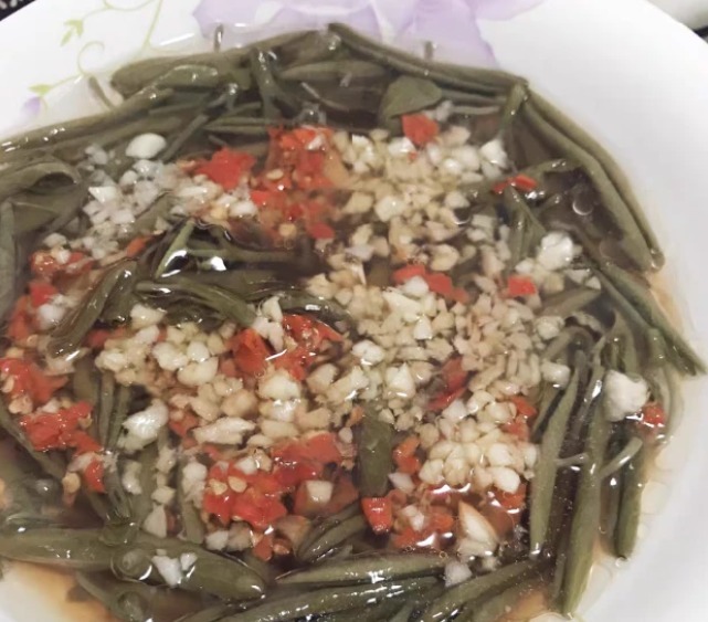 雀斑|女人遇到它多吃，胶原蛋白丰富，隔天吃一回，肌肤白皙，淡化雀斑