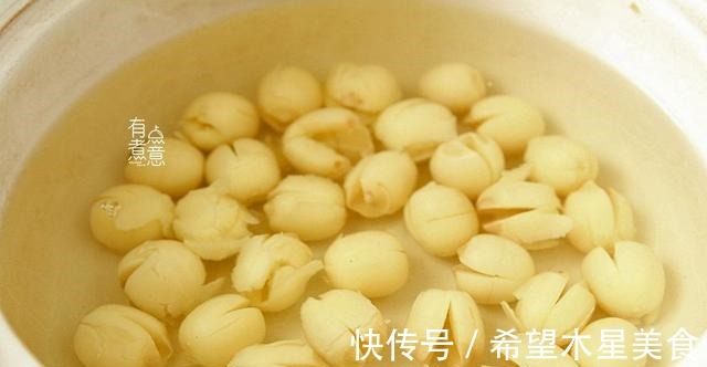 秋天,南瓜和它一起煮,我家每周吃3回,口不干舌不燥,真舒坦!