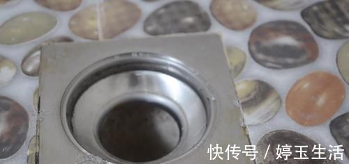 不管下水道有多臭，只需倒一碗它，异味和小飞虫全消失，太实用了