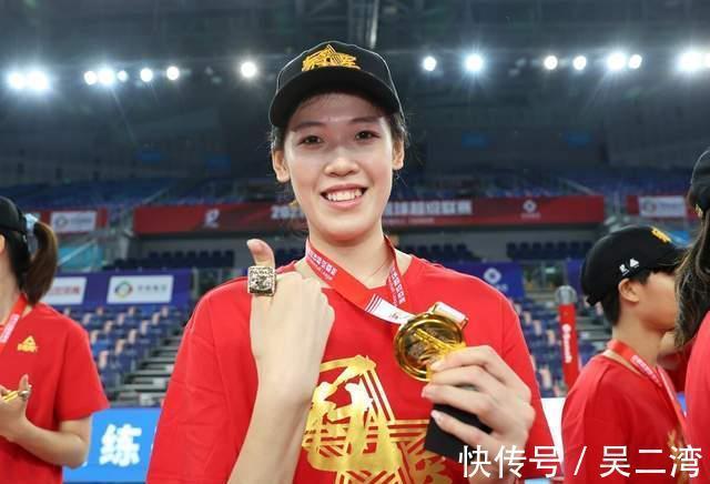 蔡斌|恭喜!郎平苦心培养的新人斩获排超MVP,多张新面孔入围最佳阵容