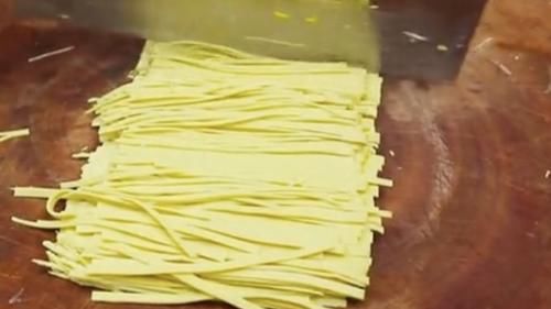 美食推荐：“水煮千张”，麻辣鲜香美味健康