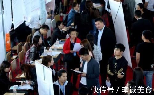 人际交往|为什么很多“学霸”走向社会后,发展的都很平凡?这三点很现实