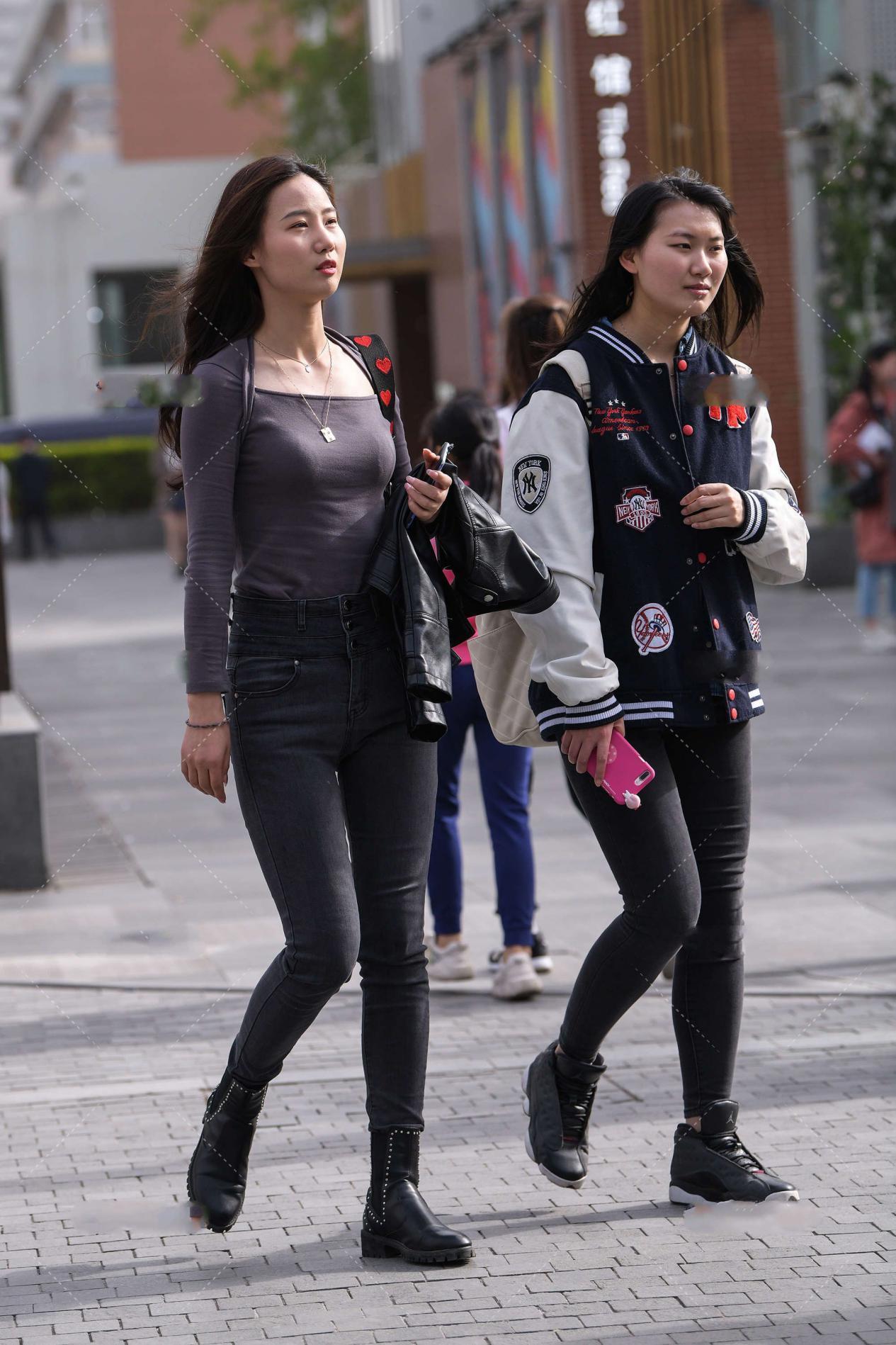 皮衣搭皮靴, 酷帅机车风, 又飒又有型