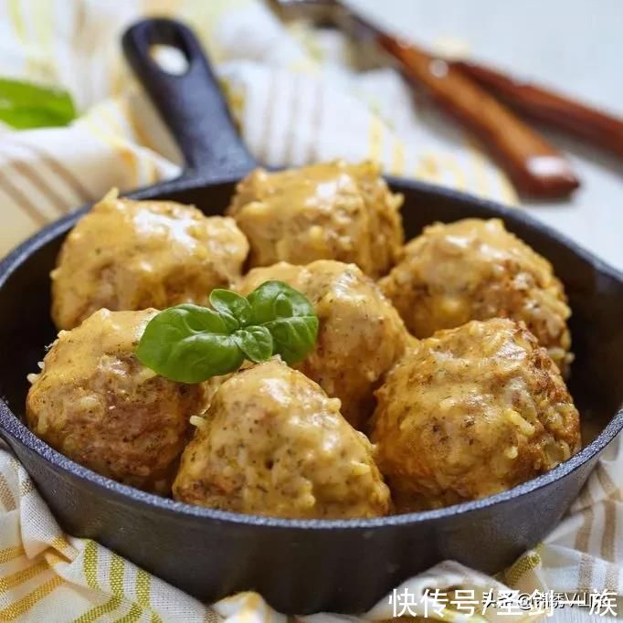 朋友|朋友聚餐来家里吃饭，做了这12道菜，全部都光盘，朋友让我去开店