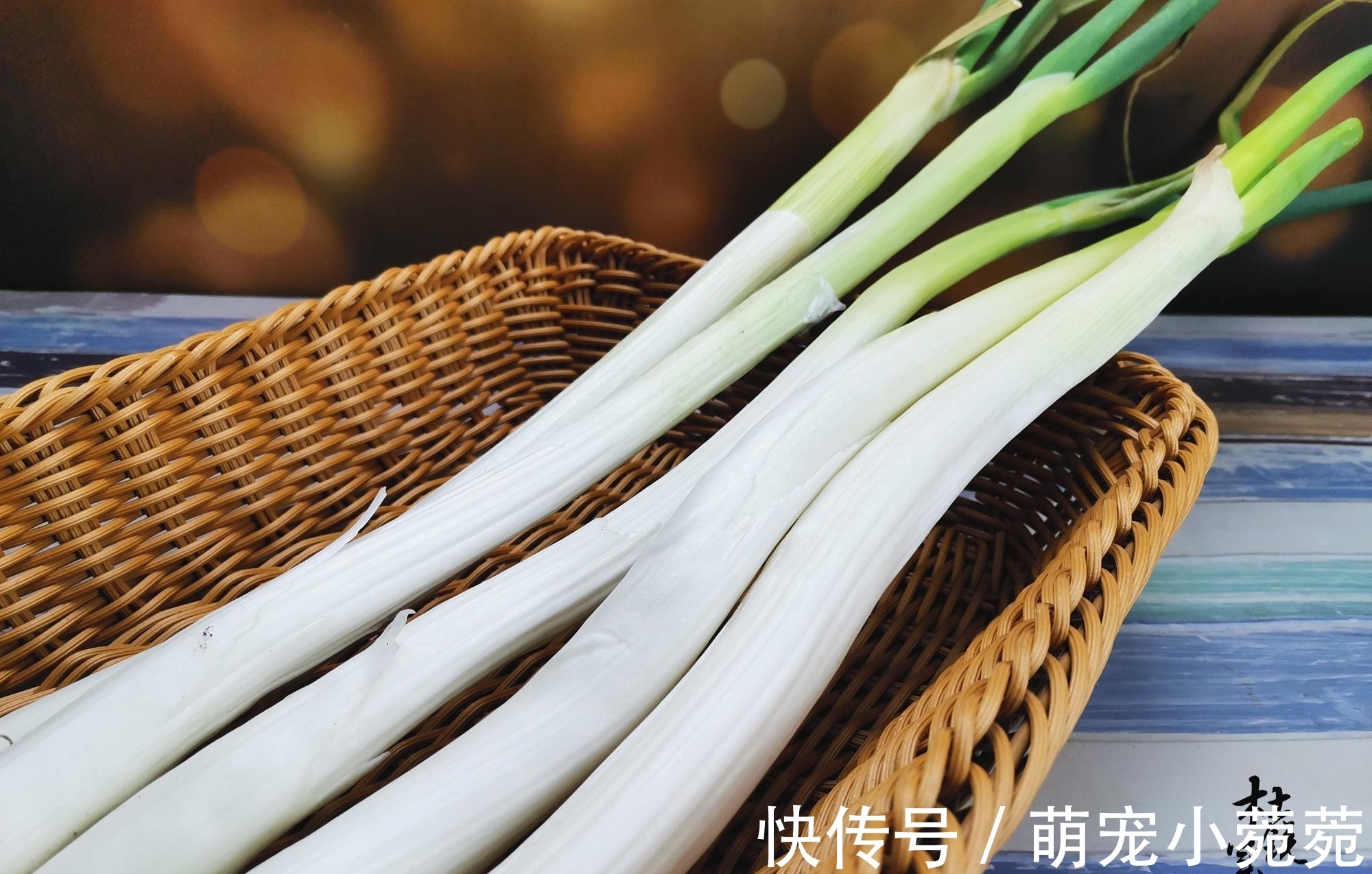 植法|大葱价格直逼十元，早知储存如此简单，便宜时囤购几捆吃一冬