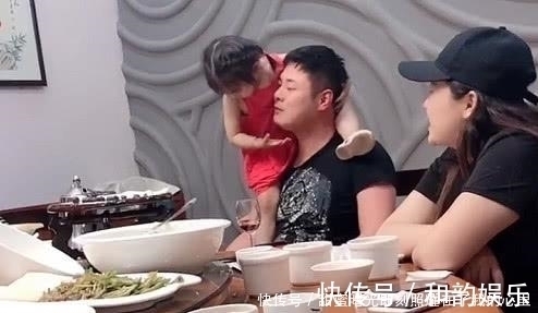 女儿|“女儿奴奶爸”被娃“折磨”,爸爸:玩吧,反正我也不想活了!