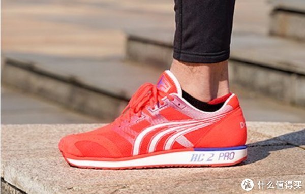 多威 买鞋只认耐克阿迪?看看这5双跑鞋,每一款都是超高性价比!