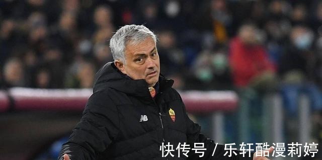 教练组|刚给小将买完鞋，又请教练组吃大餐，老穆这下该怎么跟鸟婶儿交差