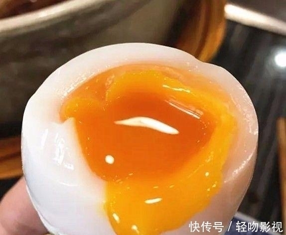 肝脏不好|肝脏不好不能吃鸡蛋?医生辟谣:想要养肝,这3种食物尽量不吃