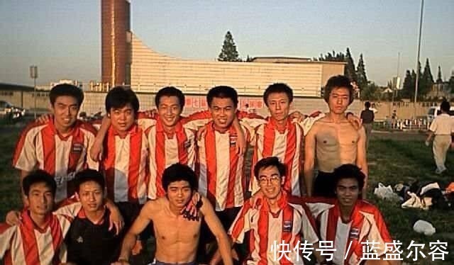 国足|看完国足和日本的比赛才明白米卢的名言,为荣誉拼命才是唯一出路!