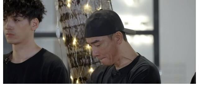 袁咏仪|李克勤问陈小春应采儿蔡少芬成团夜助阵《哥哥》？他的回应超搞笑