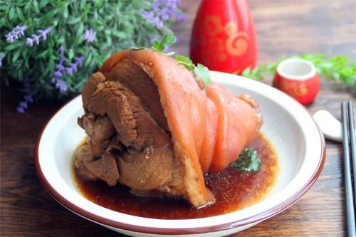 2021年夜饭菜单，东北味道的十六个菜，丰盛又实惠，东北人的最爱